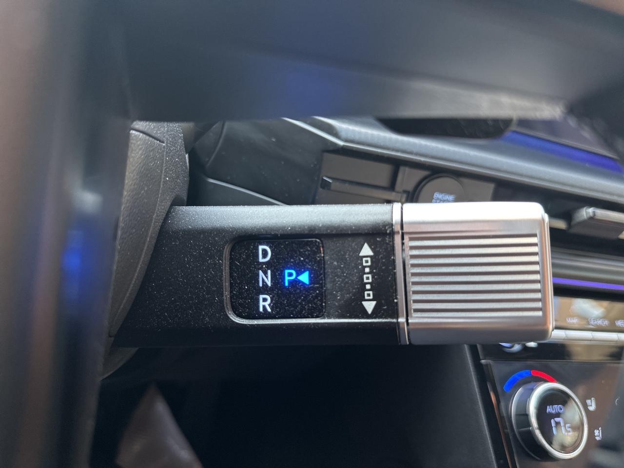 2024 Hyundai Santa Fe Ultimate Calligraphy AWD   Starting from 5.29% OAC Photo