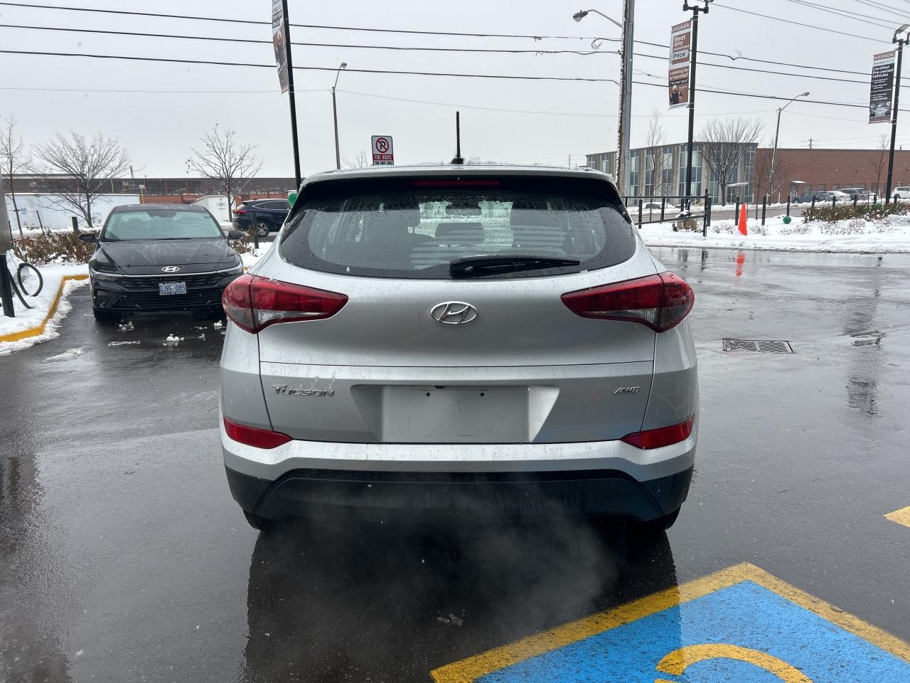 2017 Hyundai Tucson SE AWD 4dr 2.0L Photo
