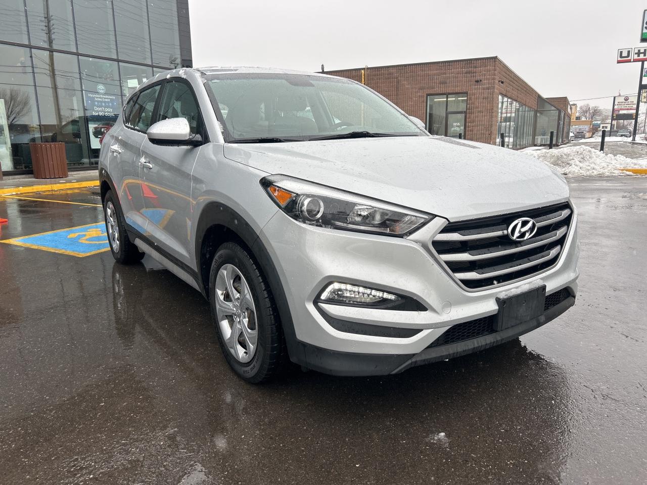 2017 Hyundai Tucson SE AWD 4dr 2.0L Photo