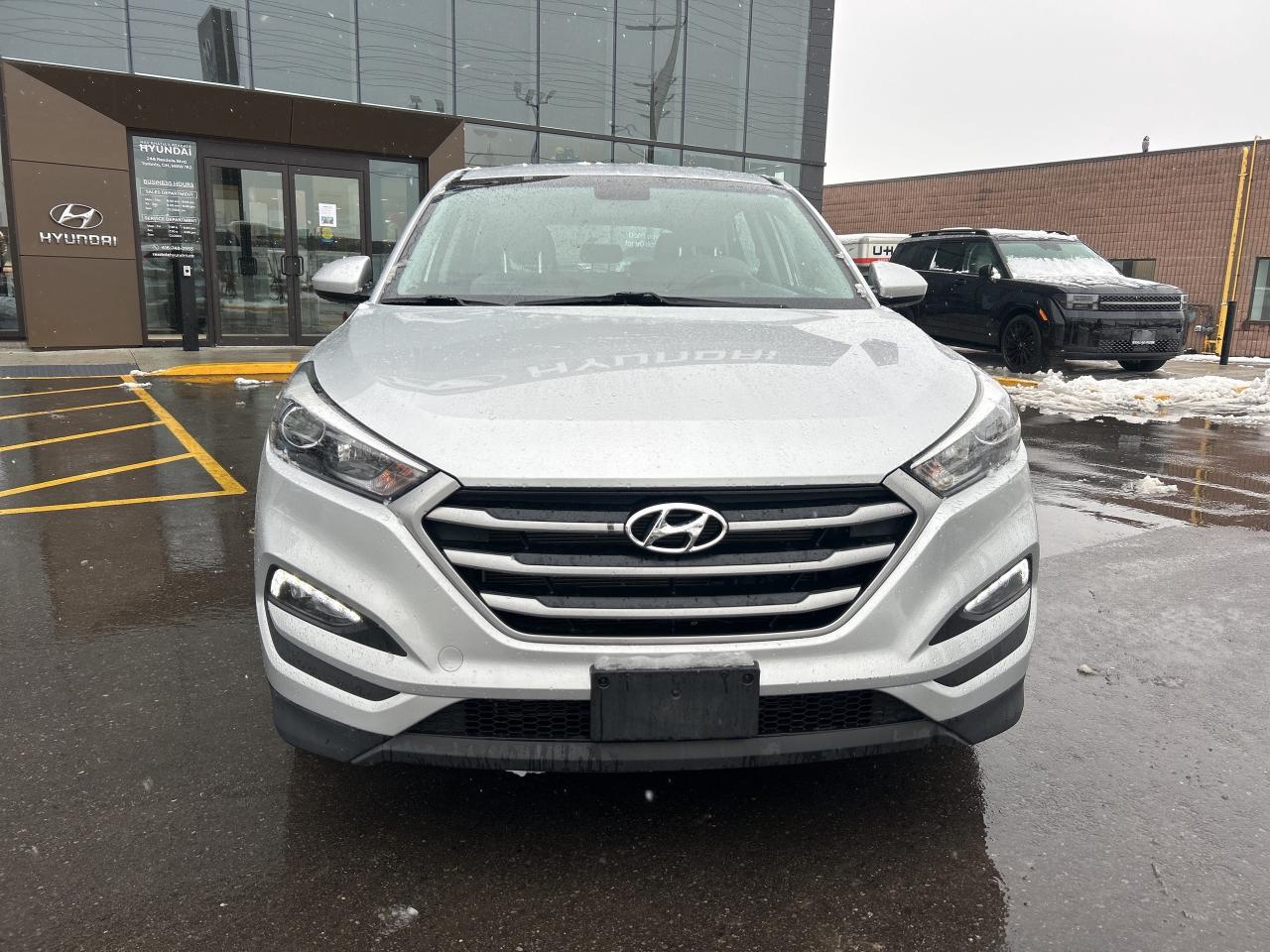 2017 Hyundai Tucson SE AWD 4dr 2.0L Photo