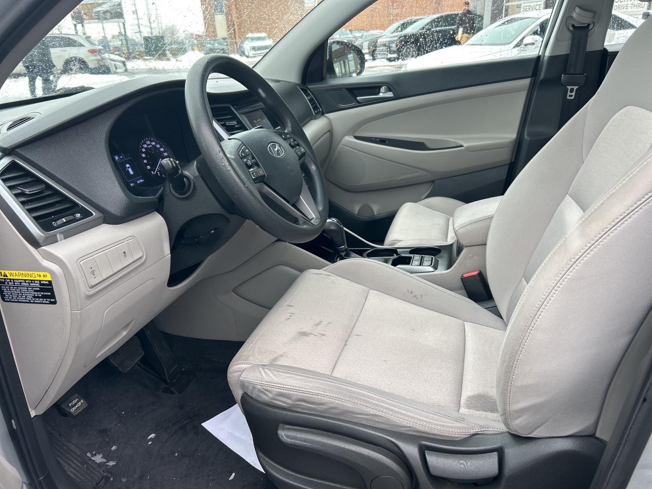 2017 Hyundai Tucson SE AWD 4dr 2.0L Photo