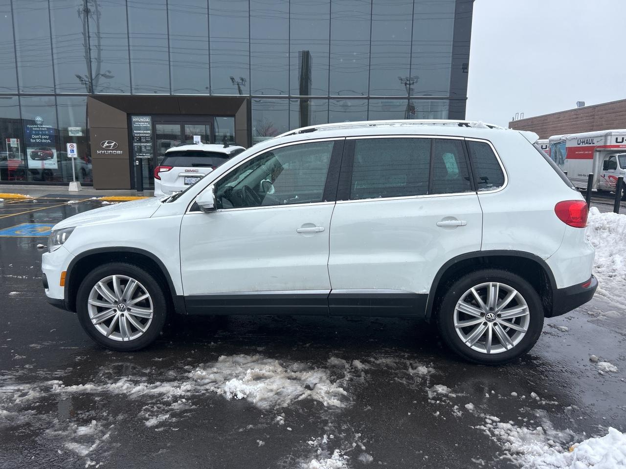 2016 Volkswagen Tiguan 4MOTION 4dr Auto Highline   LOW MILEAGE Photo