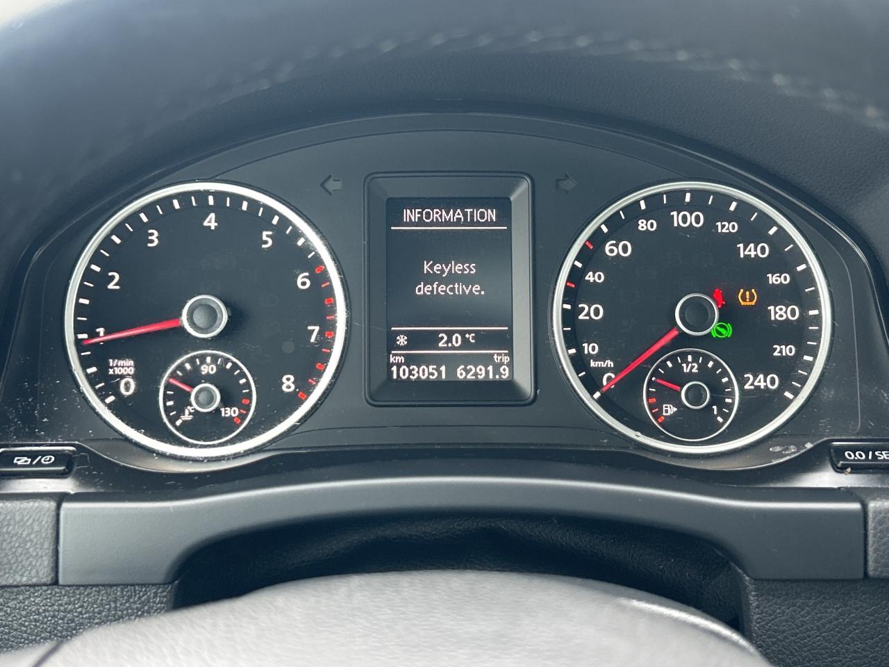 2016 Volkswagen Tiguan 4MOTION 4dr Auto Highline   LOW MILEAGE Photo