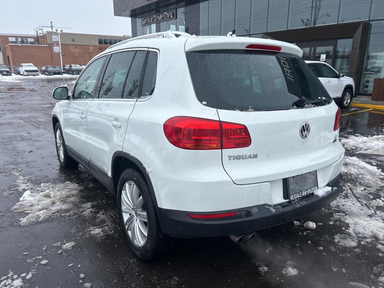 2016 Volkswagen Tiguan 4MOTION 4dr Auto Highline   LOW MILEAGE Photo