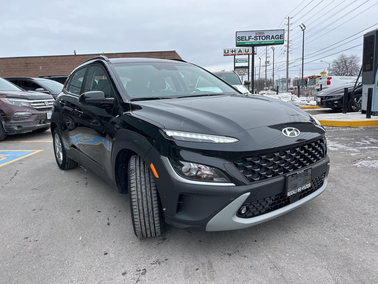 2022 Hyundai KONA Pref AWD Sun & Leather   Starting from 4.49% OAC Photo