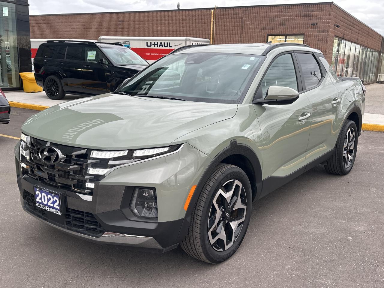 2022 Hyundai Santa Cruz Ultimate AWD wColour Pkg   Starting from 5.29% OAC Photo