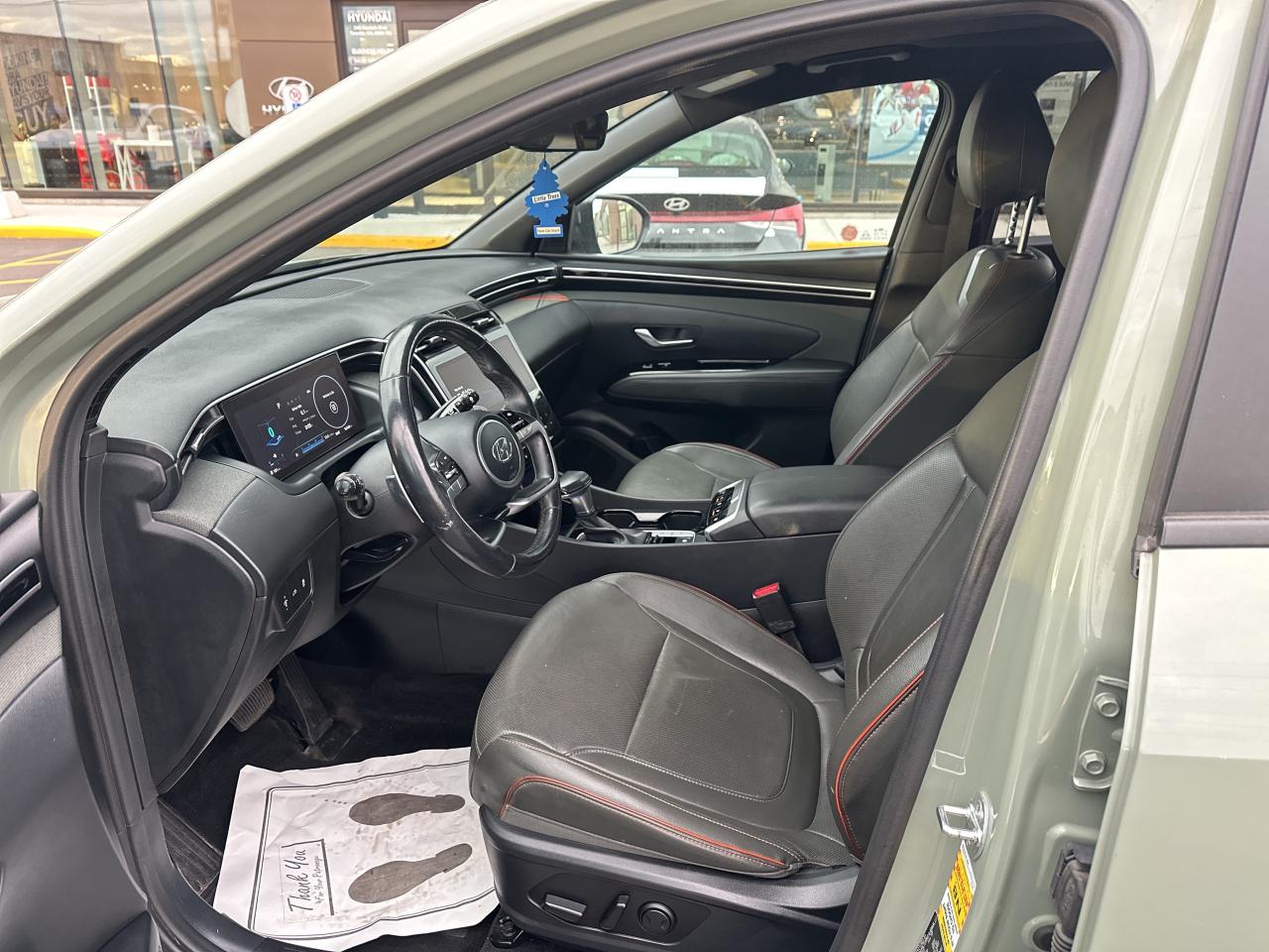 2022 Hyundai Santa Cruz Ultimate AWD wColour Pkg   Starting from 5.29% OAC Photo