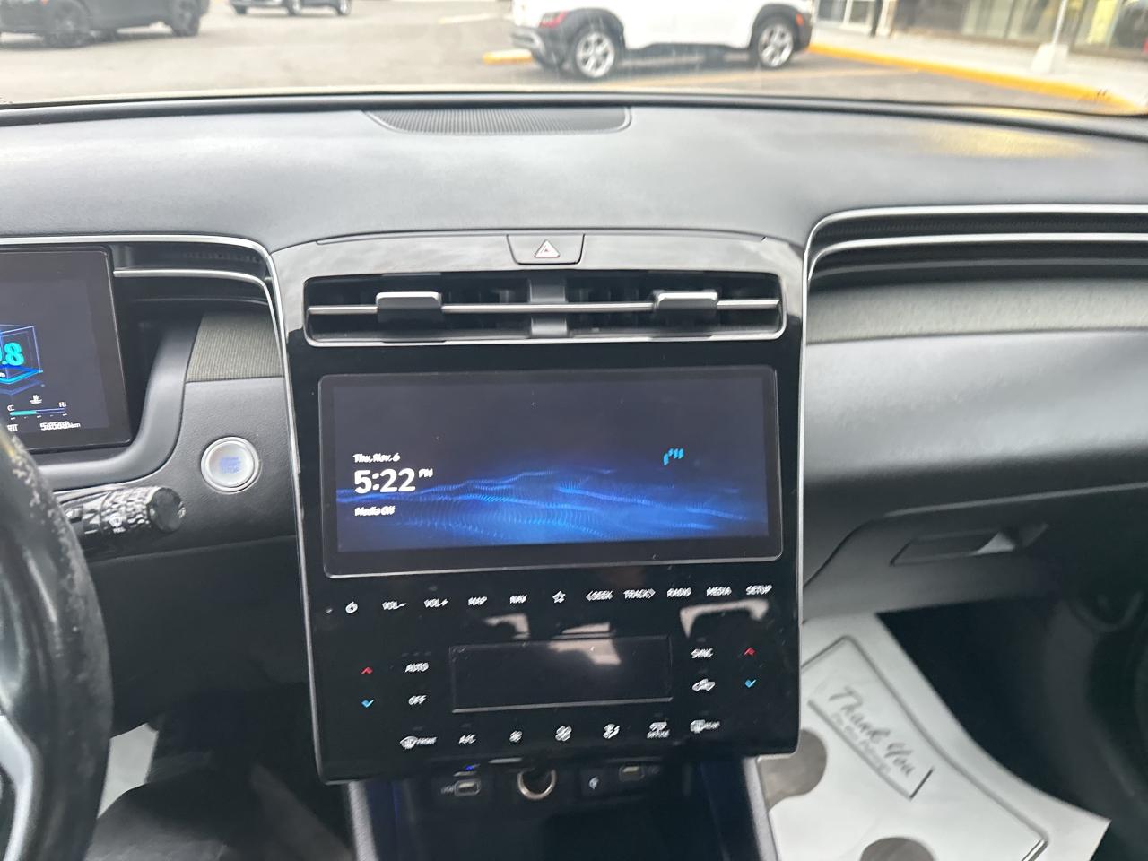 2022 Hyundai Santa Cruz Ultimate AWD wColour Pkg   Starting from 5.29% OAC Photo