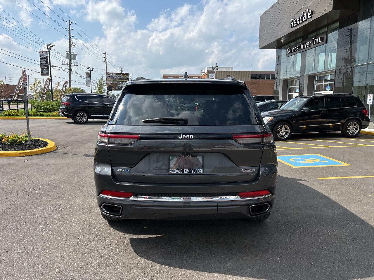 2022 Jeep Grand Cherokee 4xe OVERLAND PHEV AWD   CLEAN CARFAX Photo