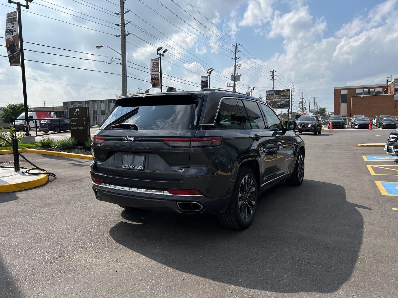 2022 Jeep Grand Cherokee 4xe OVERLAND PHEV AWD   CLEAN CARFAX Photo