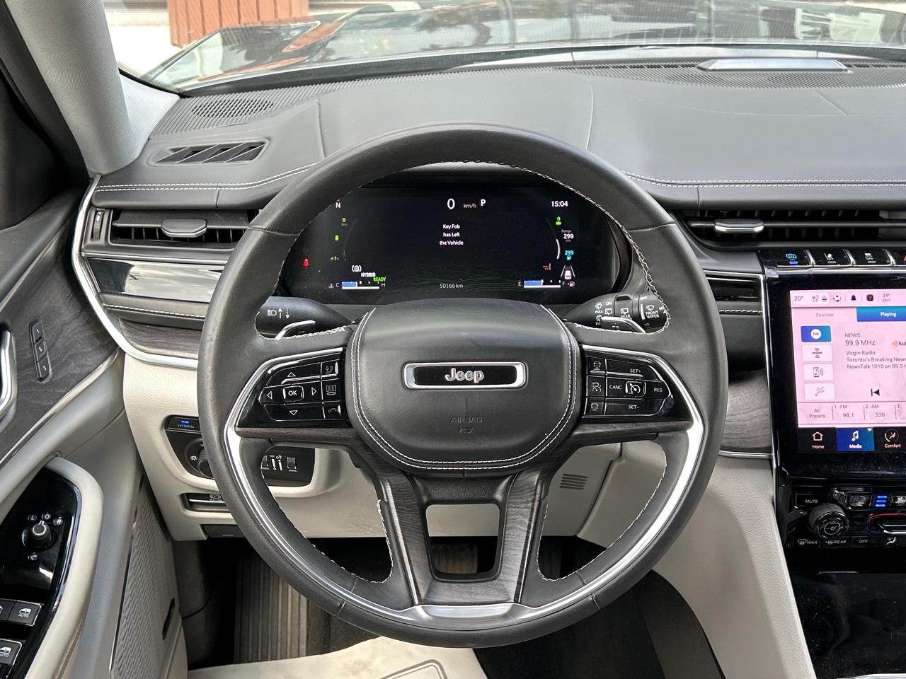 2022 Jeep Grand Cherokee 4xe OVERLAND PHEV AWD   CLEAN CARFAX Photo