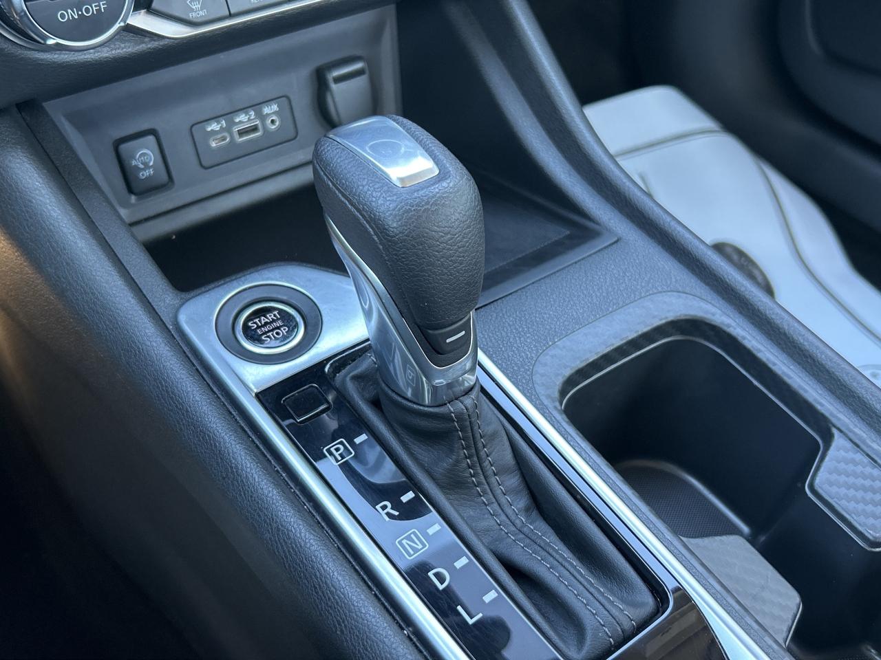 2024 Nissan Sentra SV CVT Photo