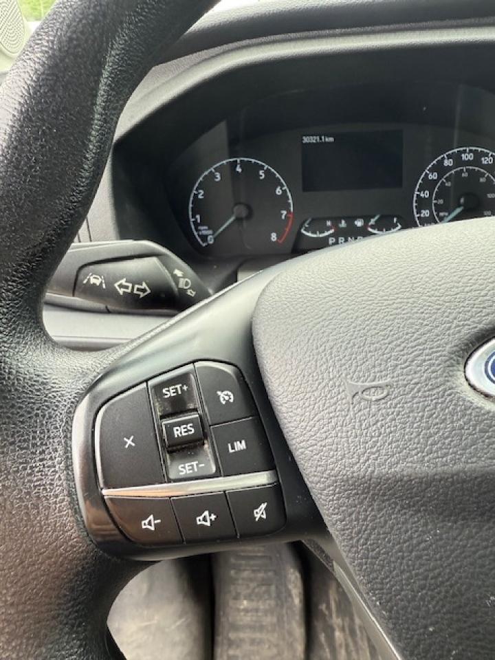 2023 Ford Transit Cargo Van Mid Roof, 30,000 Kms. navigation. Photo