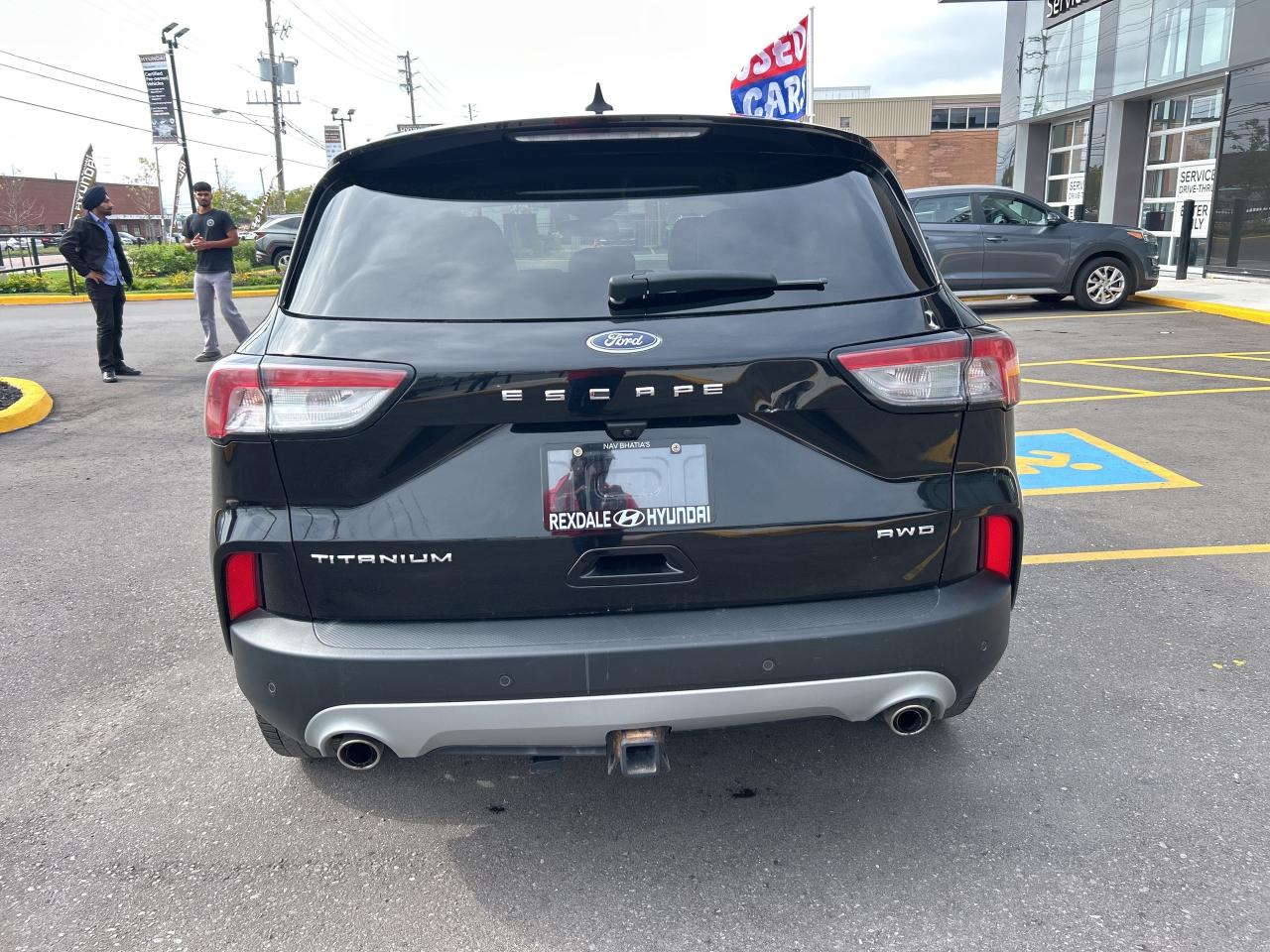 2021 Ford Escape TITANIUM AWD   As is Special Photo3
