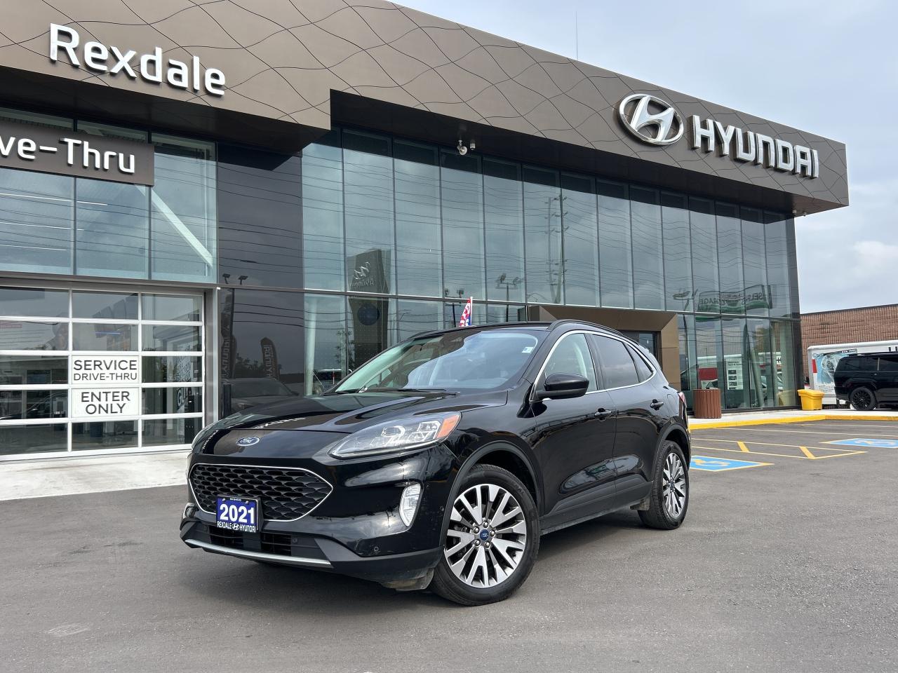 2021 Ford Escape TITANIUM AWD   As is Special Photo