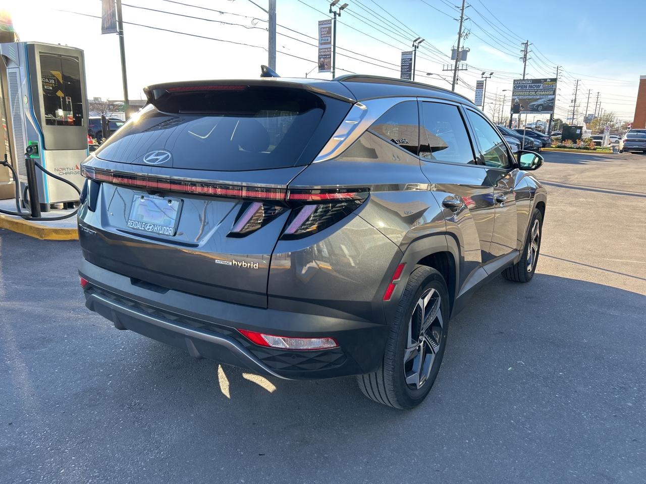 2023 Hyundai Tucson Hybrid Luxury AWD   Starting from 4.49% OAC Photo4