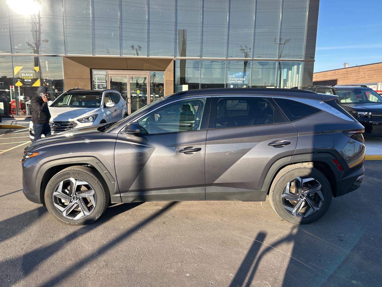 2023 Hyundai Tucson Hybrid Luxury AWD   Starting from 4.49% OAC Photo