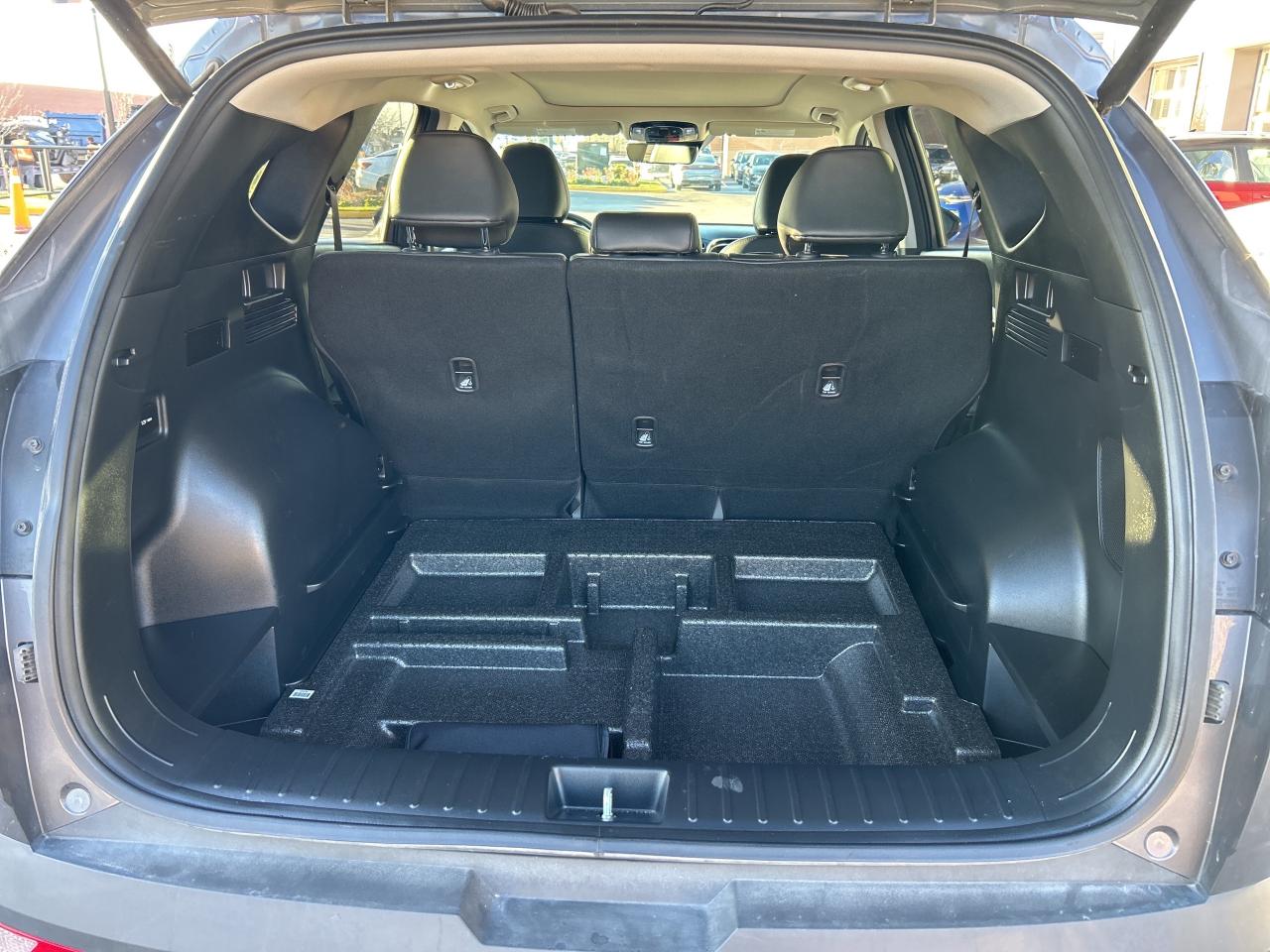 2023 Hyundai Tucson Hybrid Luxury AWD   Starting from 4.49% OAC Photo