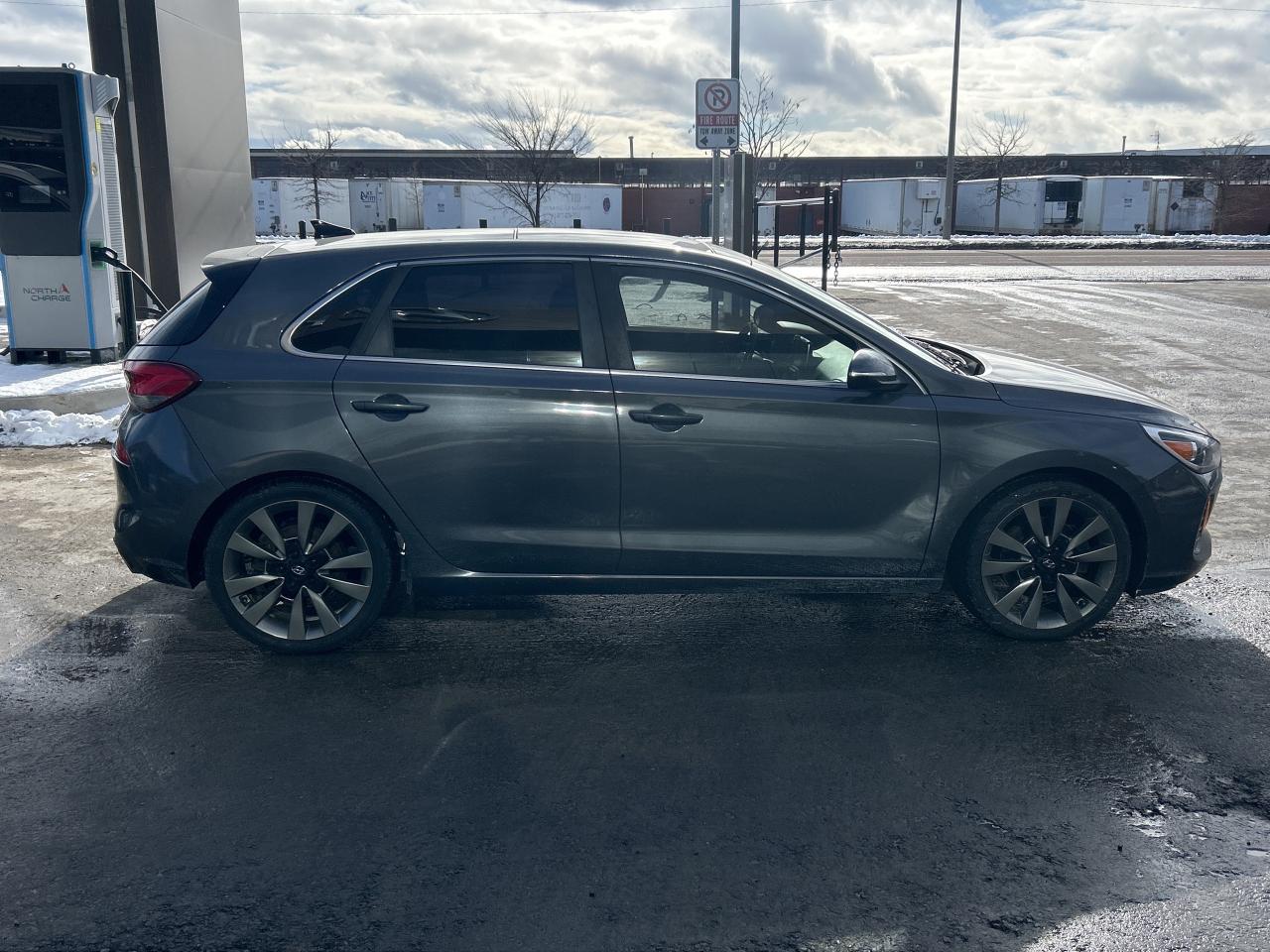 2018 Hyundai Elantra GT Sport DCT Photo