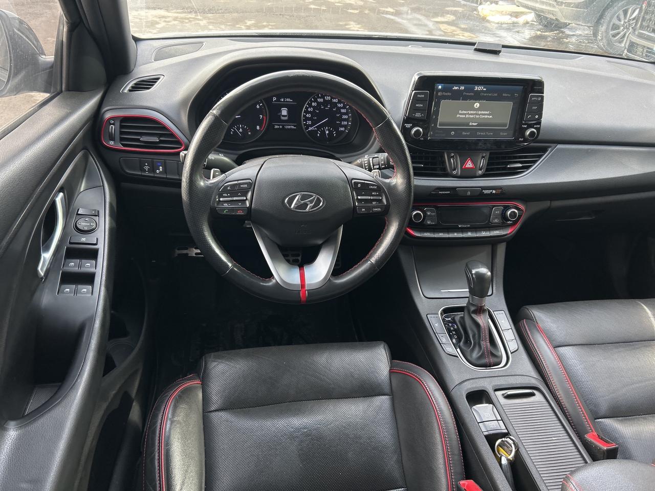 2018 Hyundai Elantra GT Sport DCT Photo