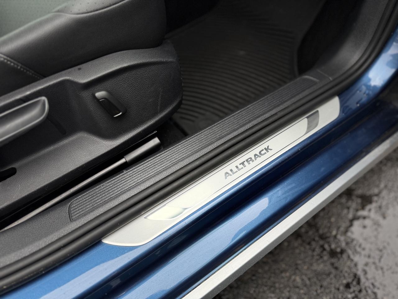 2019 Volkswagen Golf Alltrack Highline DSG   0 Accidents! Photo