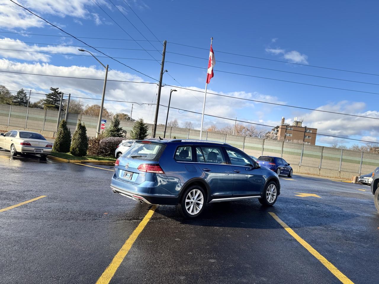 2019 Volkswagen Golf Alltrack Highline DSG   0 Accidents! Photo