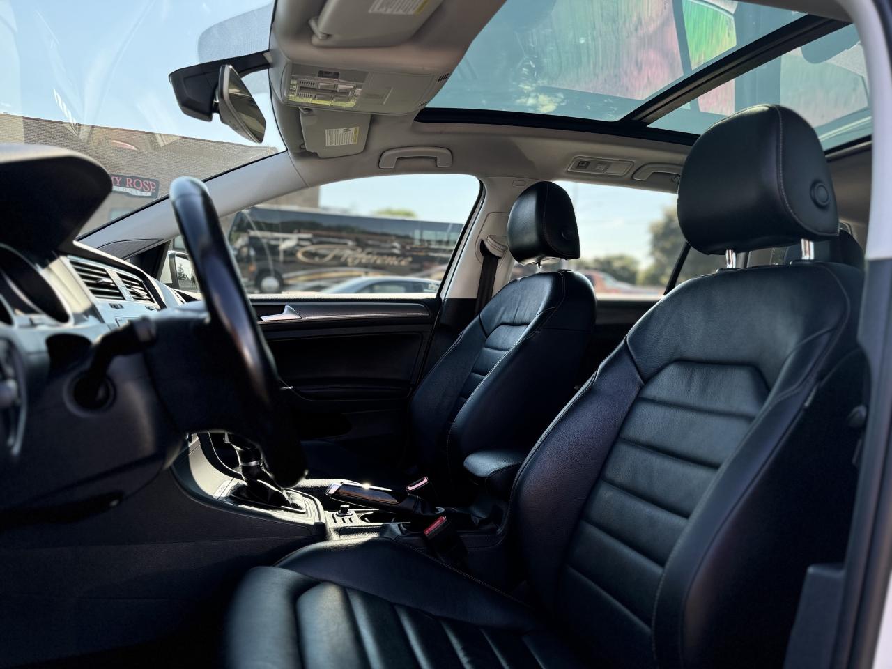 2017 Volkswagen Golf Alltrack Highline   0 Accidents   LOWKMS Photo