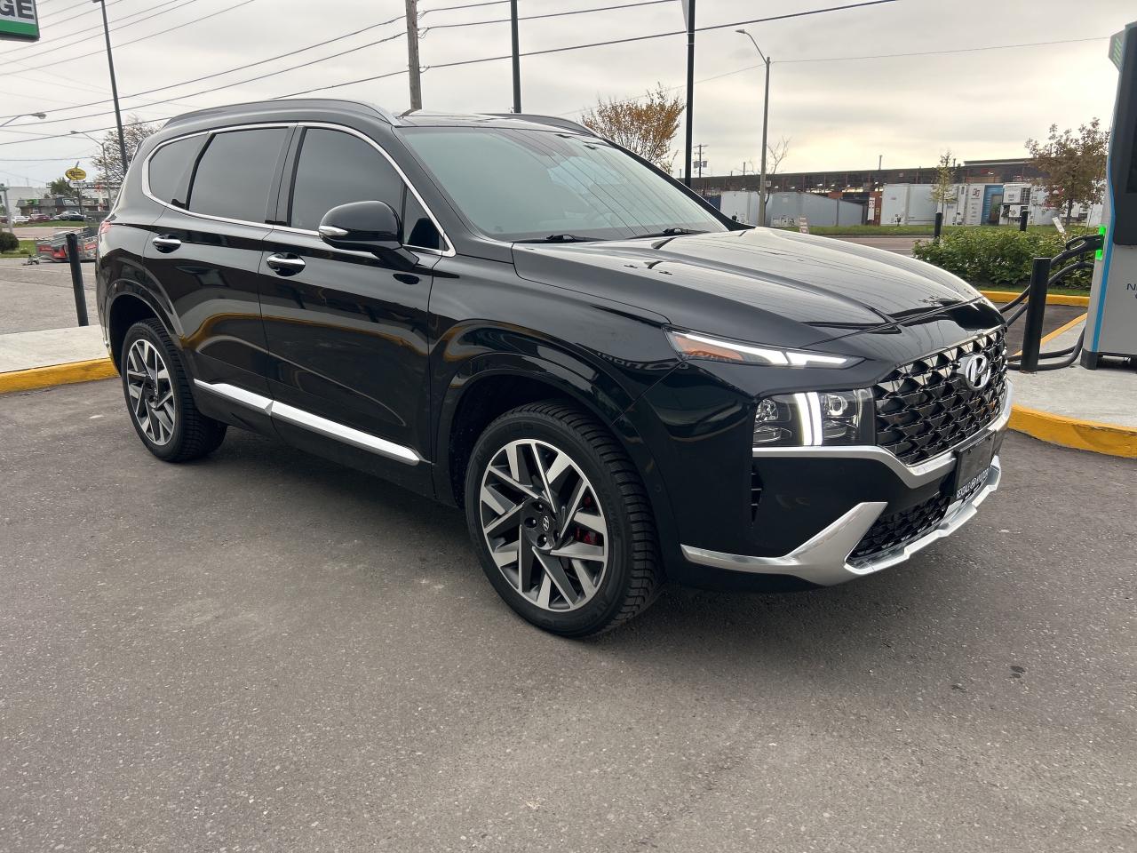 2023 Hyundai Santa Fe Ultimate Calligraphy AWD   Starting from 5.29% OAC Photo