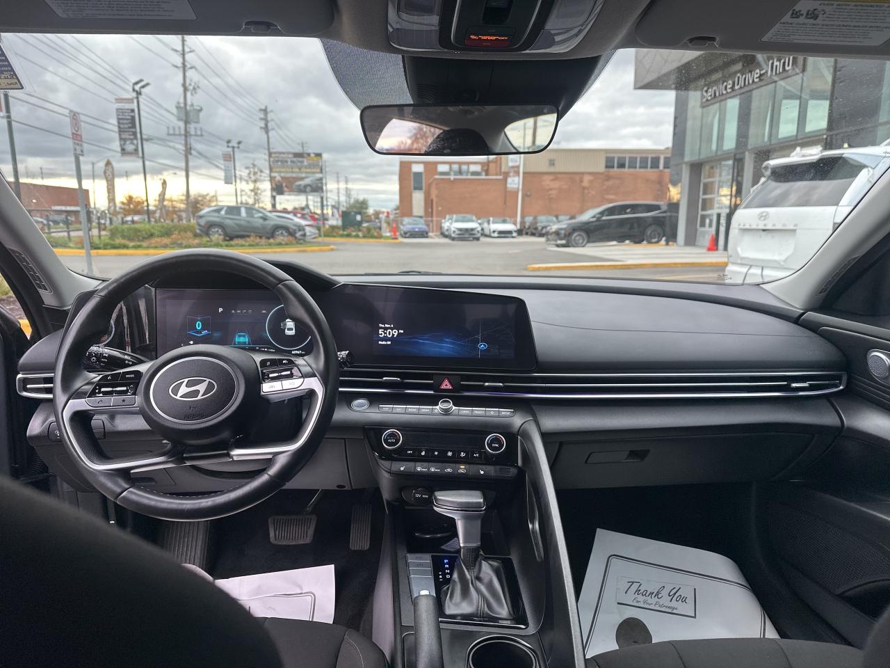 2024 Hyundai Elantra Preferred IVT w-Tech Pkg   Starting from 4.49% OAC Photo