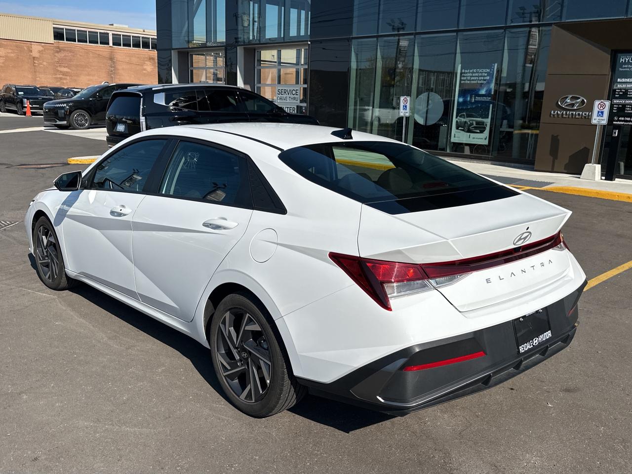 2025 Hyundai Elantra Preferred IVT w-Tech Pkg   Starting from 4.49% OAC Photo