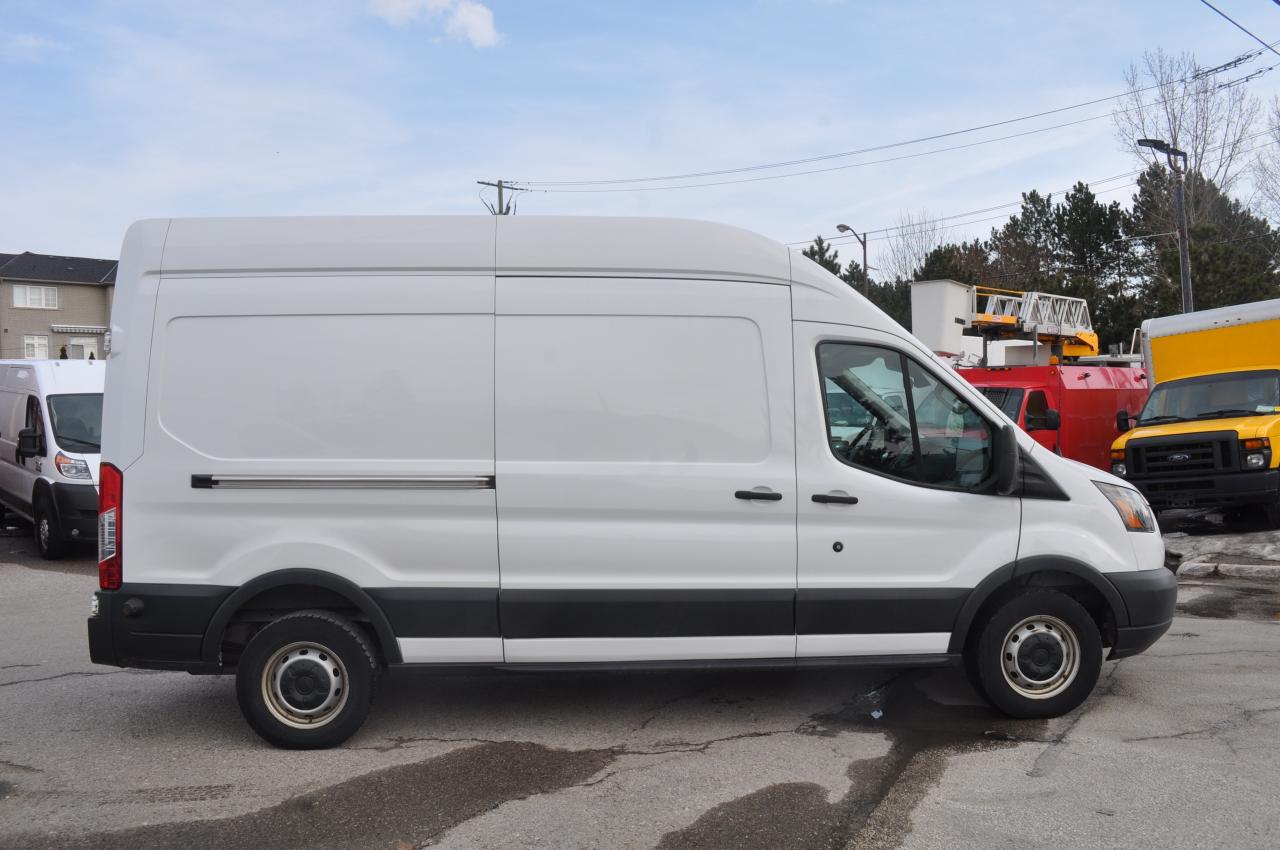 2021 Ford Transit Cargo Van High roof 250 Transit, 148 w/b, Photo