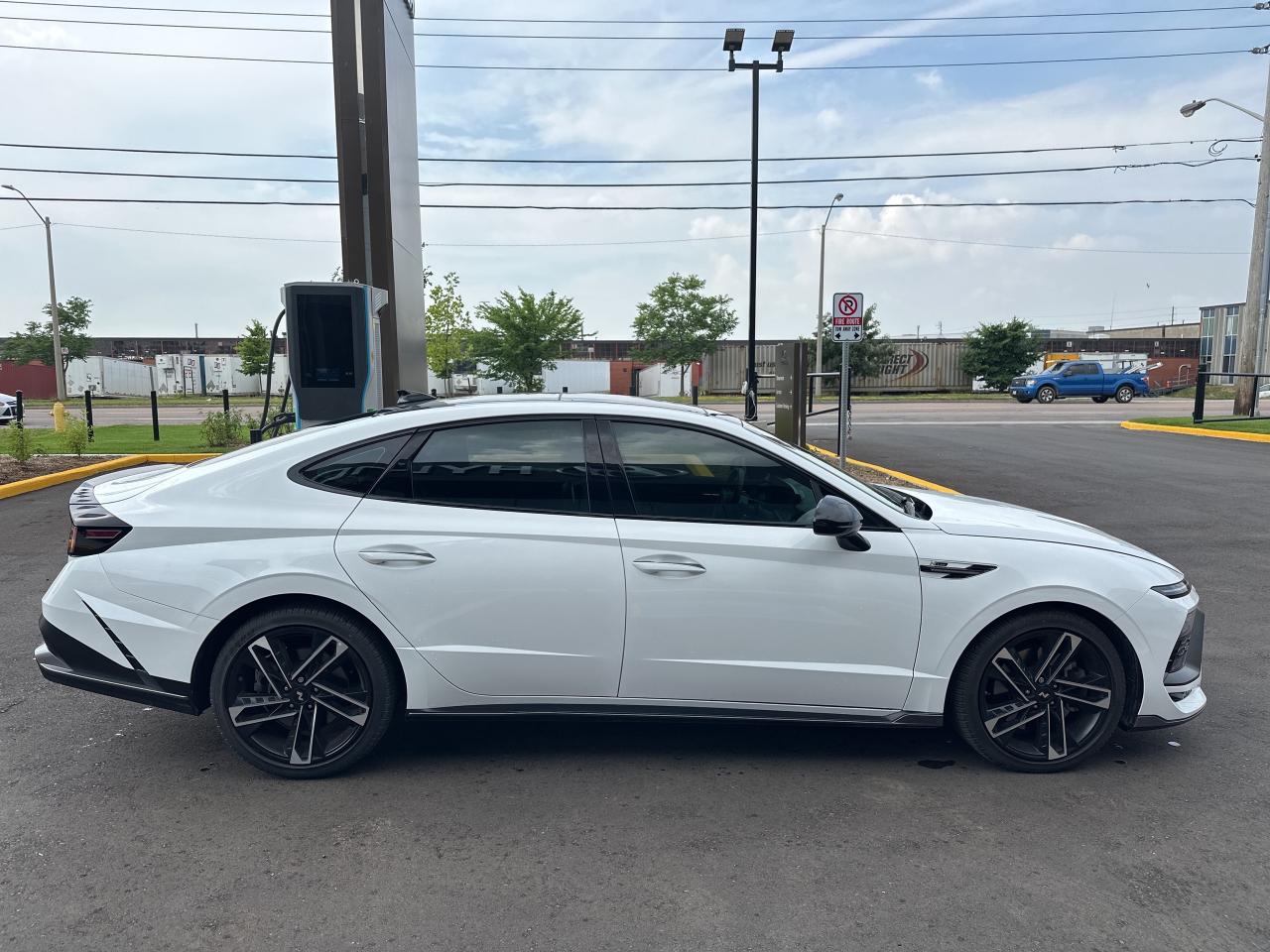 2024 Hyundai Sonata 2.5T N Line Ultimate FWD   Starting from 4.49% OAC Photo