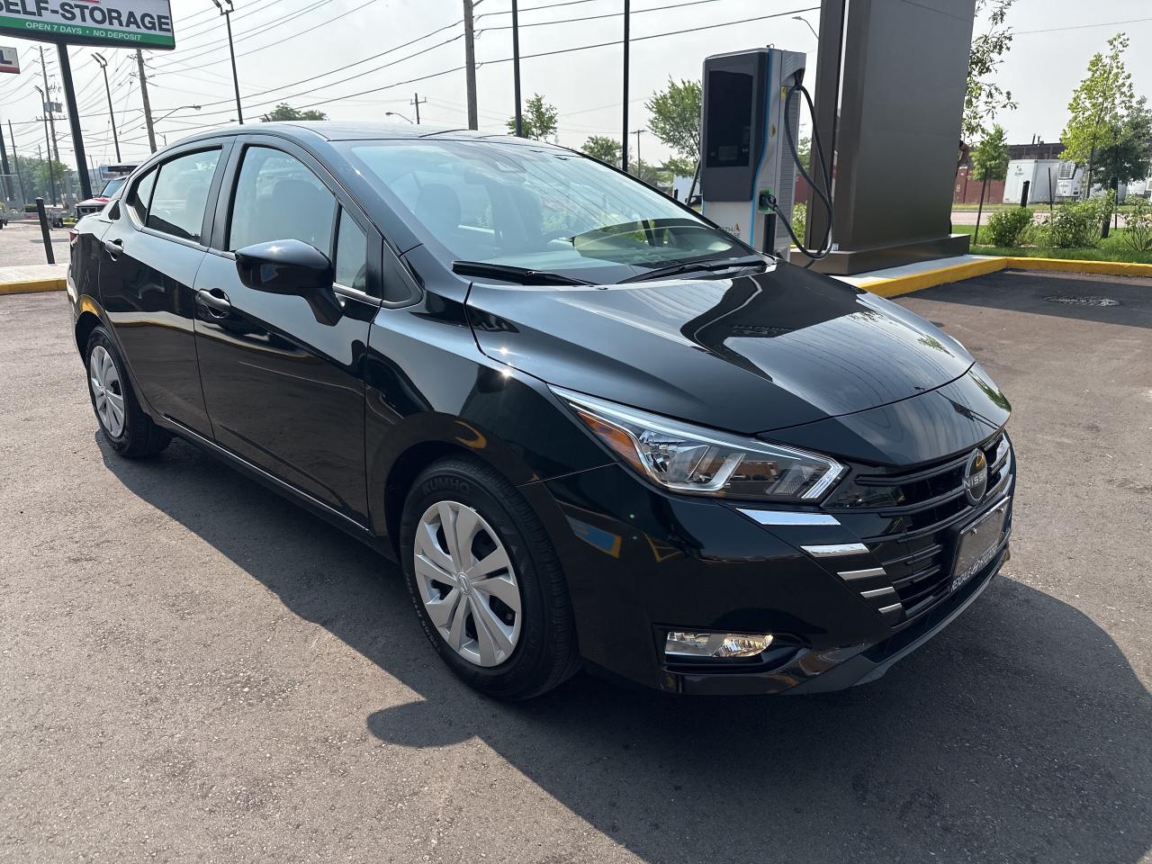 2024 Nissan Versa S CVT   ONE OWNER   CLEAN CAR FAX Photo