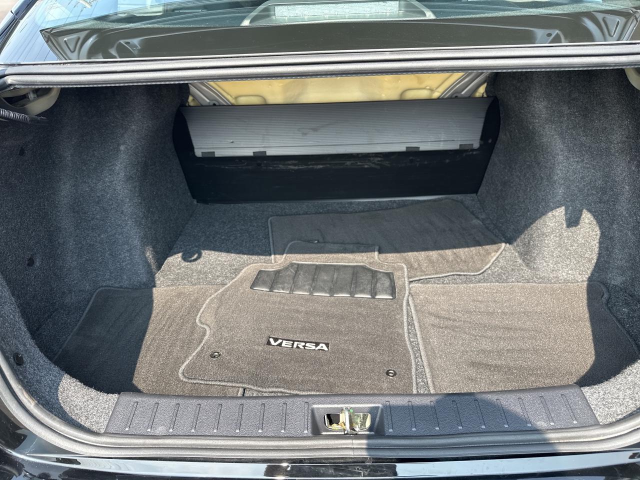 2024 Nissan Versa S CVT   ONE OWNER   CLEAN CAR FAX Photo