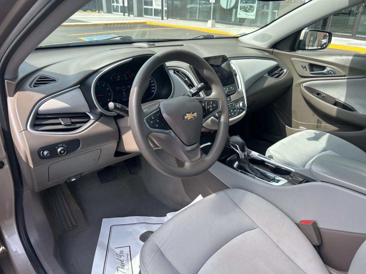 2022 Chevrolet Malibu 4DR SDN LT Photo
