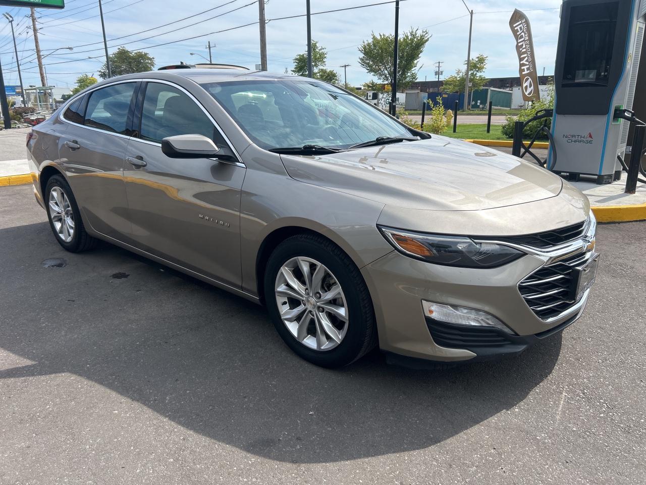 2022 Chevrolet Malibu 4DR SDN LT Photo