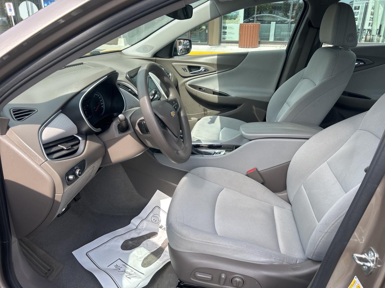 2022 Chevrolet Malibu 4DR SDN LT Photo