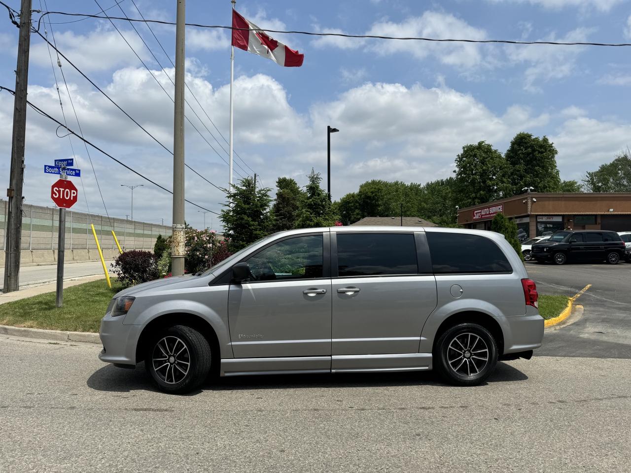 2019 Dodge Grand Caravan Wheelchair Accessible   LOW KMS! Photo
