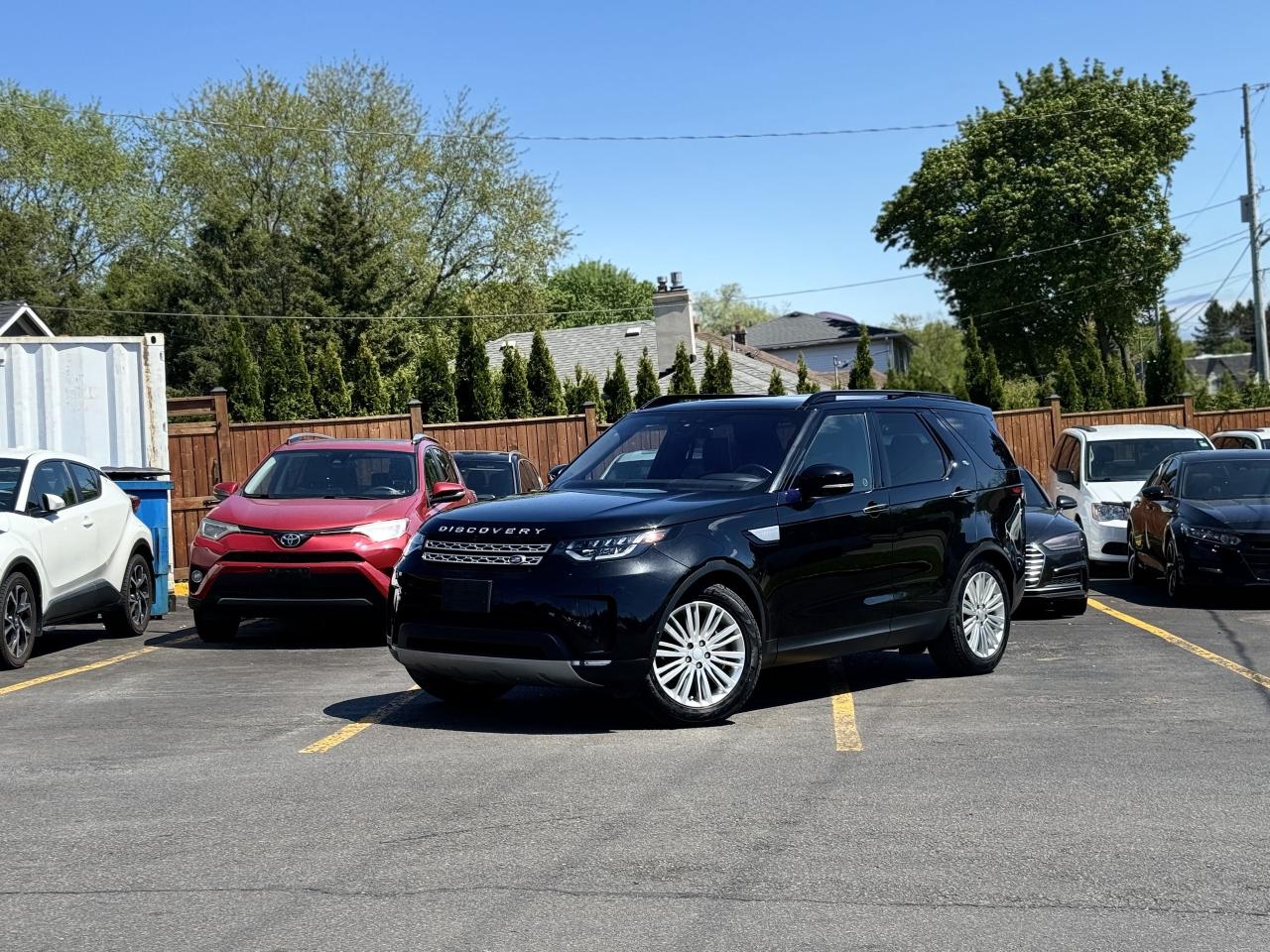 2019 Land Rover Discovery HSE Luxury 4WD / CleanCarfax! Photo0
