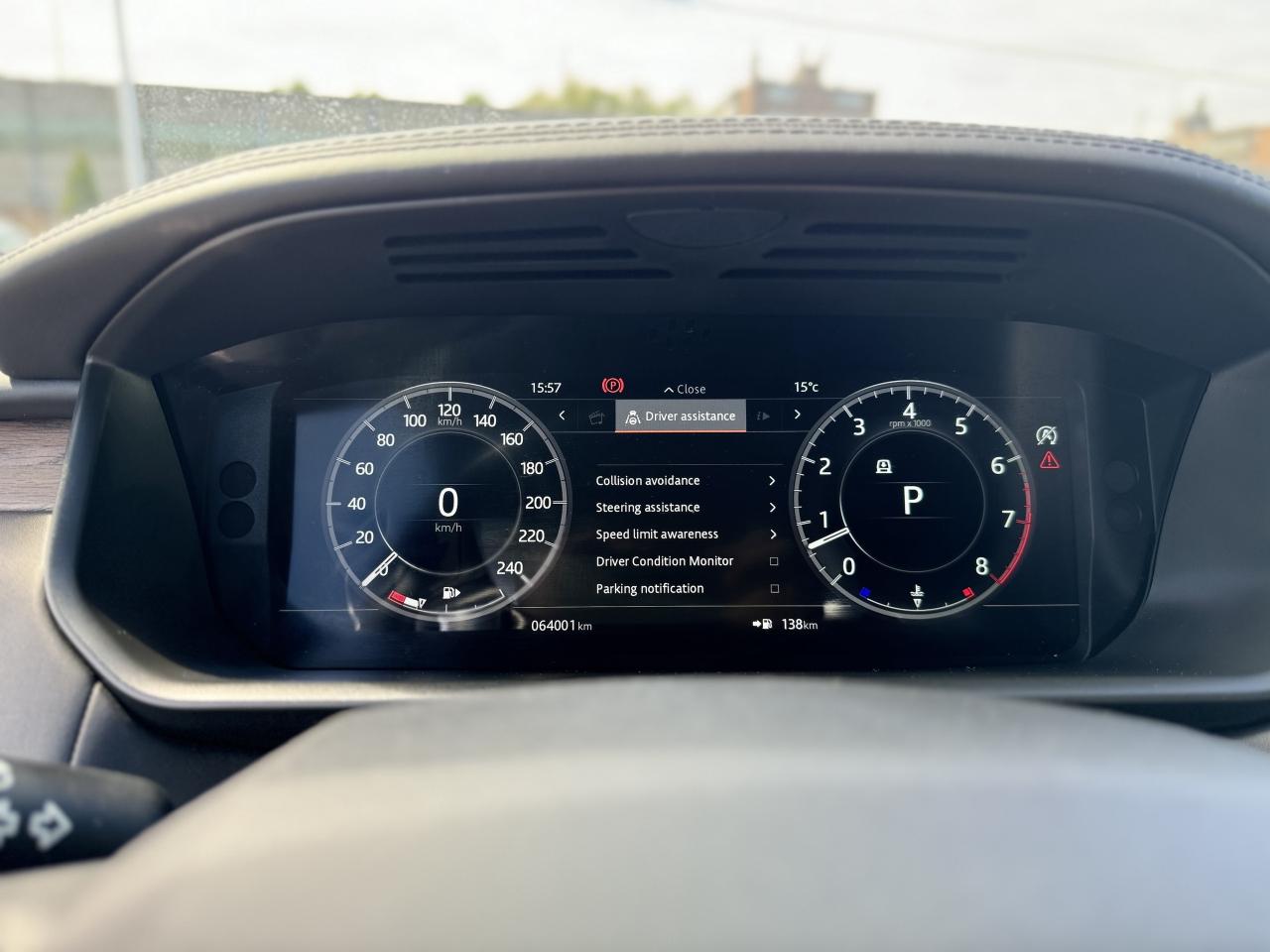 2019 Land Rover Discovery HSE Luxury 4WD / CleanCarfax! Photo