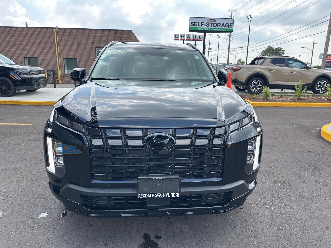 2024 Hyundai PALISADE Urban 7-Passenger AWD   Starting from 5.29% OAC Photo