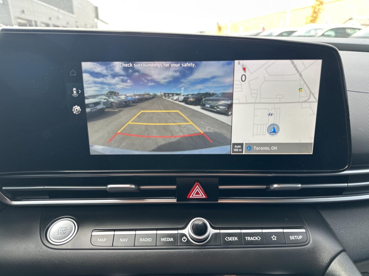 2023 Hyundai Elantra Preferred IVT w-Tech Pkg   Starting from 4.49% OAC Photo