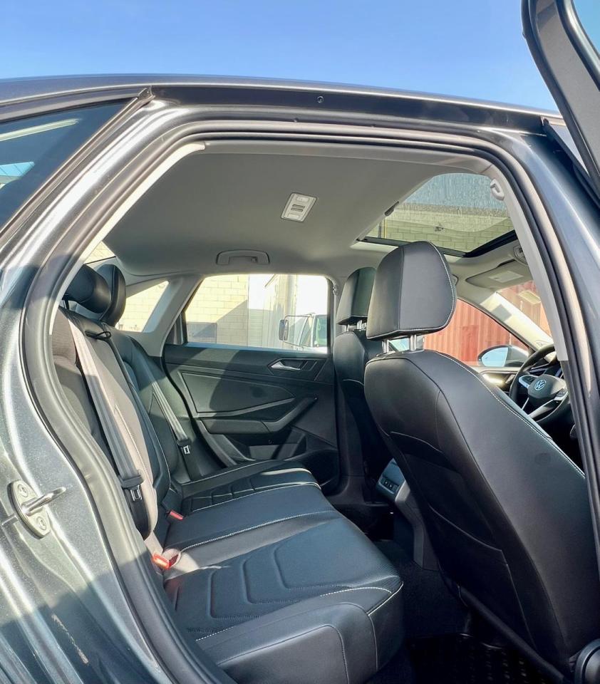 2024 Volkswagen Jetta HIGHLINE, FWD, SUNROOF, BACK CAMERA, LEATHER SEATS Photo