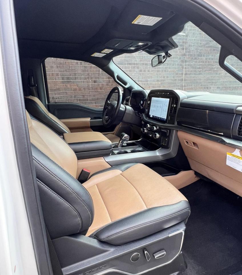 2022 Ford F-150 LARIAT 4WD SUPERCREW 5.5' BOX, NAVI, PANO ROOF Photo