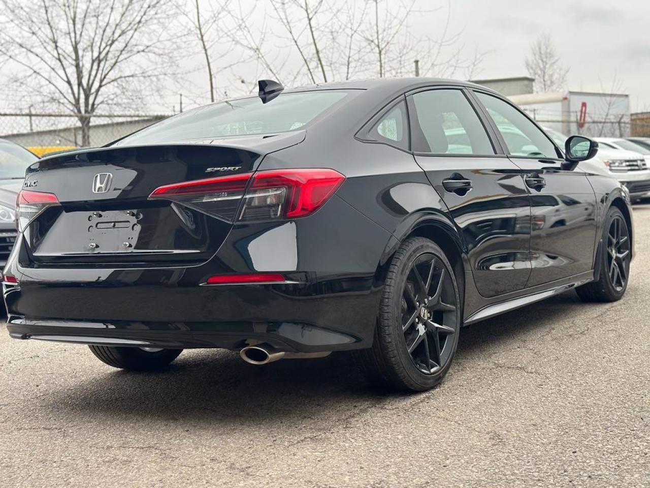 2024 Honda Civic Sedan SPORT CVT, NAV, ALLOYS, LEATHER INTERIOR Photo3