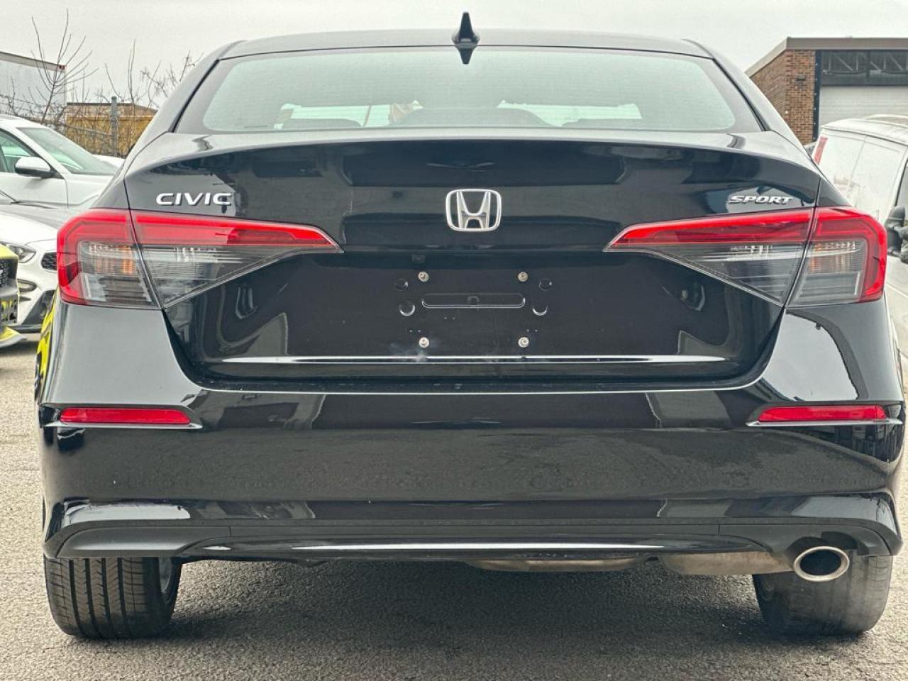 2024 Honda Civic Sedan SPORT CVT, NAV, ALLOYS, LEATHER INTERIOR Photo