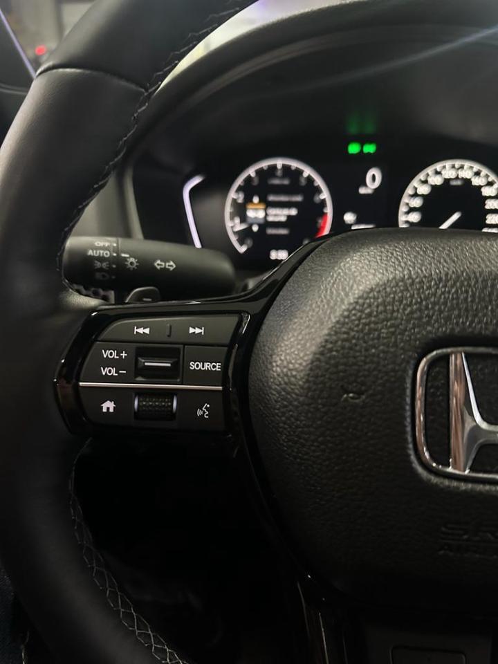 2024 Honda Civic Sedan SPORT CVT, NAV, ALLOYS, LEATHER INTERIOR Photo