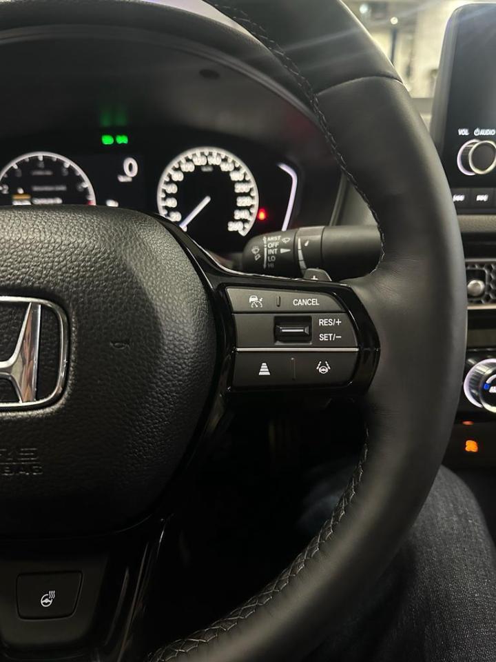 2024 Honda Civic Sedan SPORT CVT, NAV, ALLOYS, LEATHER INTERIOR Photo