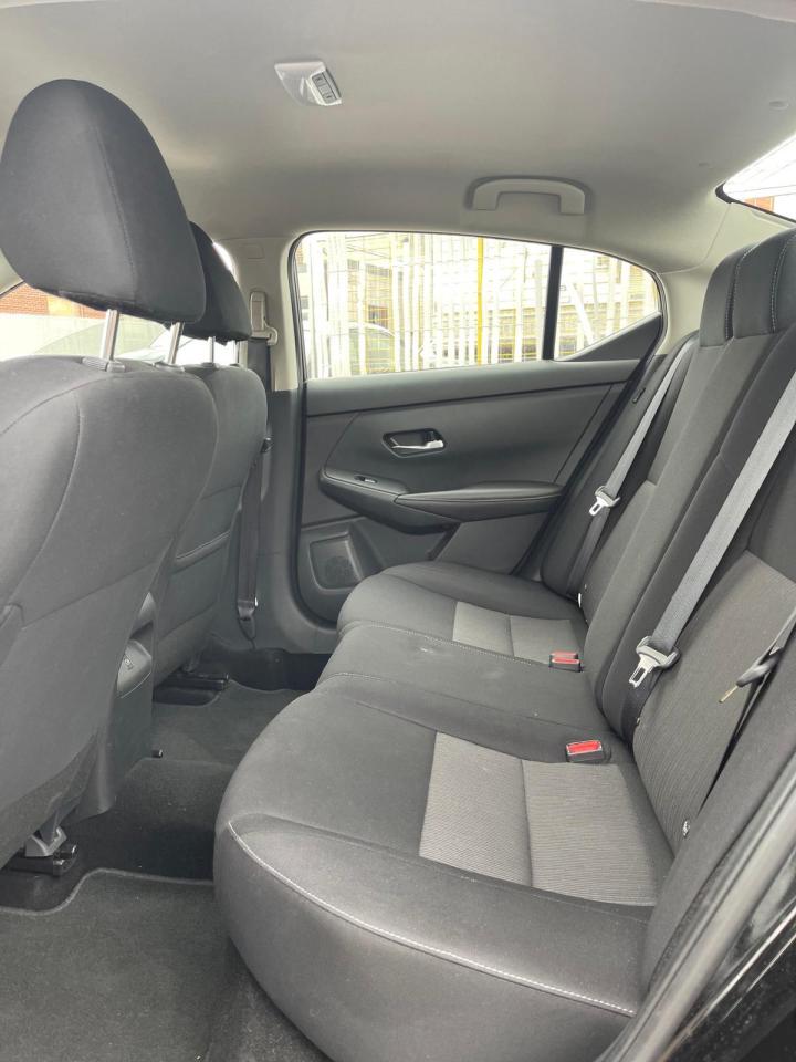 2023 Nissan Sentra SV, BACK UP CAMERA, CAR PLAY, HEATED SEATS Photo