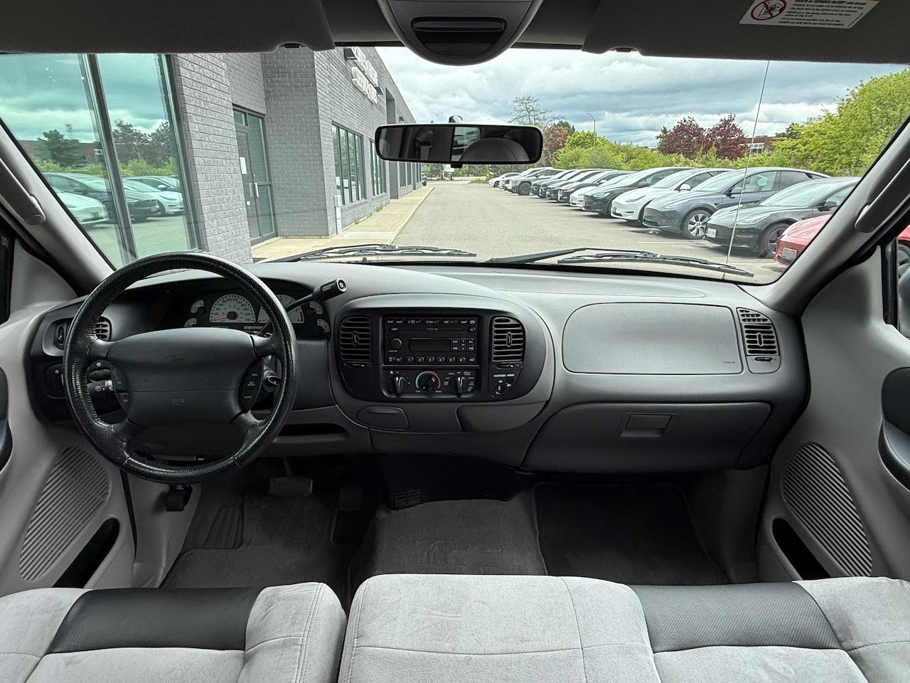 2004 Ford F-150 Flareside SVT  Lightning Photo
